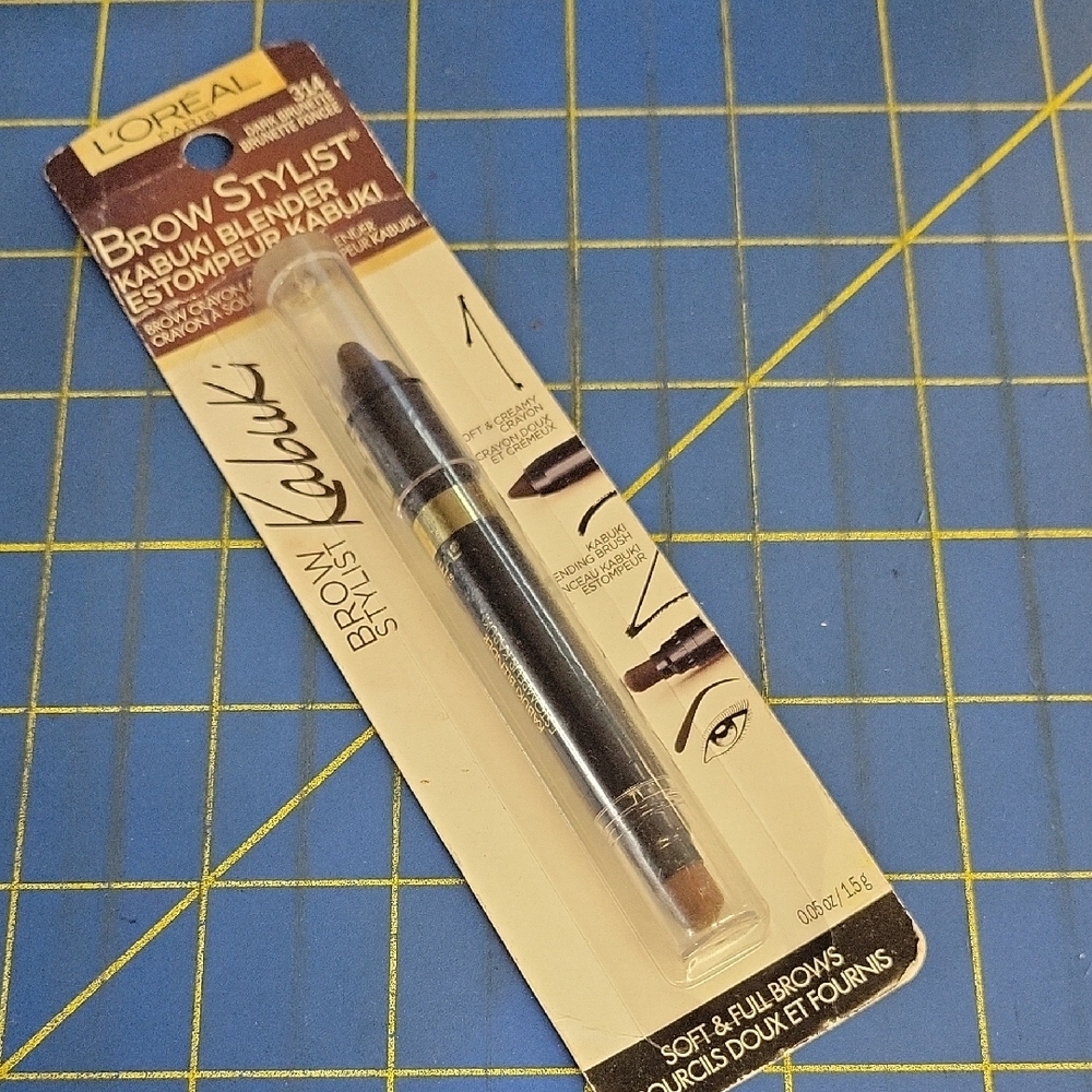 L'Oreal Brow Stylist Kabuki Blender - 314 Dark Burnette New In Package